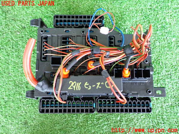 2UPJ-29166741]BMW ミニ(MINI)クーパー(XM15)ヒューズボックス1 中古 F56_m0002.jpg
