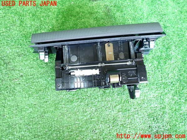 2UPJ-29167841]BMW ミニ(MINI)クーパー(XM15)小物入れ1 中古 F56_m0003.jpg