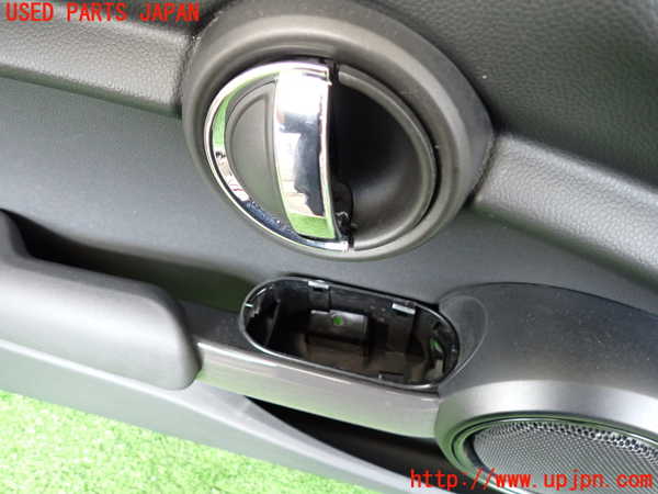 2UPJ-29161264]BMW ミニ(MINI)クーパー(XM15)左ドア内張り 中古 F56_m0003.jpg