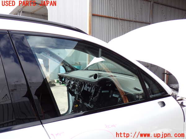 2UPJ-29171230]ポルシェ・マカン ターボ(95BCTL)右前ドア 中古(43R-00050 M62)_m0002.jpg