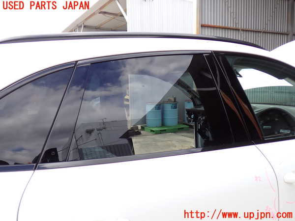 2UPJ-29171290]ポルシェ・マカン ターボ(95BCTL)右後ドア 中古(43R-002092 M98)_m0002.jpg