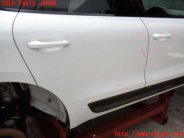 2UPJ-29171290]ポルシェ・マカン ターボ(95BCTL)右後ドア 中古(43R-002092 M98)_m0003.jpg