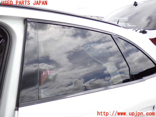 2UPJ-29171320]ポルシェ・マカン ターボ(95BCTL)左後ドア (ジャンク品) 中古(43R-002092 M98)_m0002.jpg