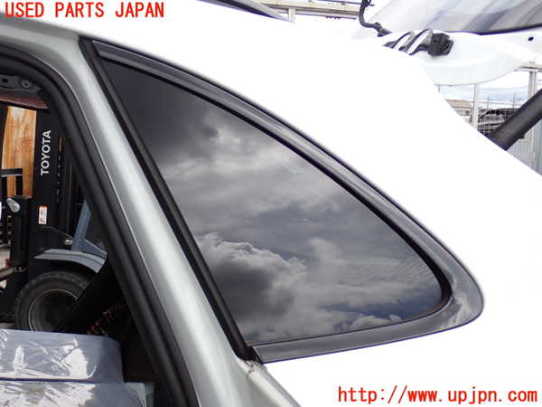 2UPJ-29171382]ポルシェ・マカン ターボ(95BCTL)左クォーターガラス 中古(43R-002092 M98)_m0001.jpg