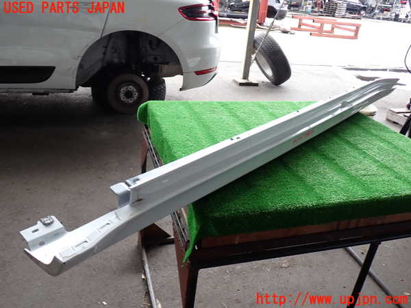 2UPJ-29171392]ポルシェ・マカン ターボ(95BCTL)左サイドステップ 中古_m0001.jpg
