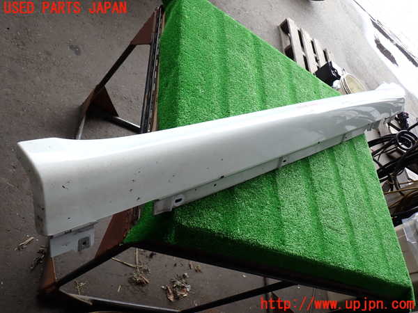2UPJ-29171392]ポルシェ・マカン ターボ(95BCTL)左サイドステップ 中古_m0003.jpg