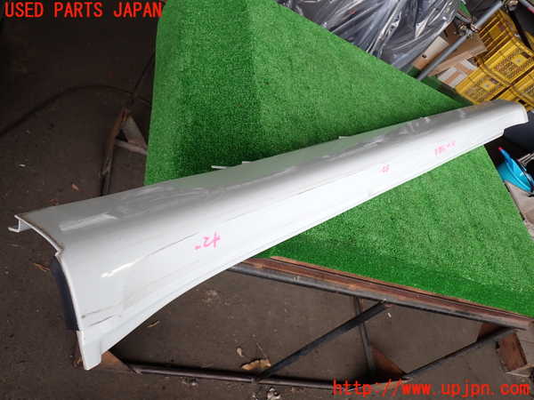2UPJ-29171392]ポルシェ・マカン ターボ(95BCTL)左サイドステップ 中古_m0004.jpg