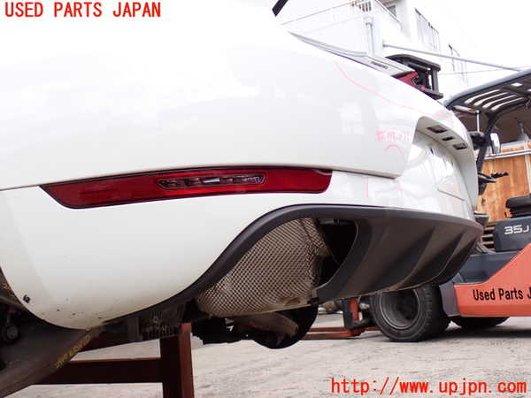 2UPJ-29171610]ポルシェ・マカン ターボ(95BCTL)リアバンパー 中古_m0005.jpg