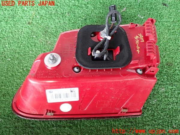 2UPJ-29171552]ポルシェ・マカン ターボ(95BCTL)左リアフィニッシャー 中古_m0002.jpg