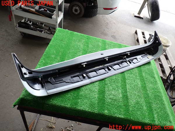 2UPJ-29171520]ポルシェ・マカン ターボ(95BCTL)リアスポイラー 中古_m0005.jpg