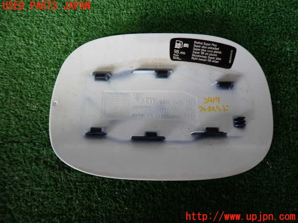 2UPJ-29171690]ポルシェ・マカン ターボ(95BCTL)フューエルリッド 中古_m0002.jpg