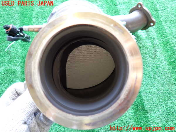 2UPJ-29172661]ポルシェ・マカン ターボ(95BCTL)触媒1 中古_m0002.jpg