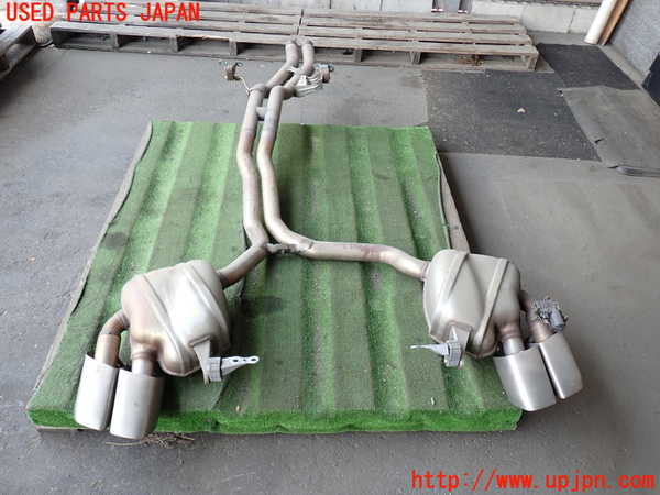 2UPJ-29172671]ポルシェ・マカン ターボ(95BCTL)リアマフラー1 中古_m0001.jpg