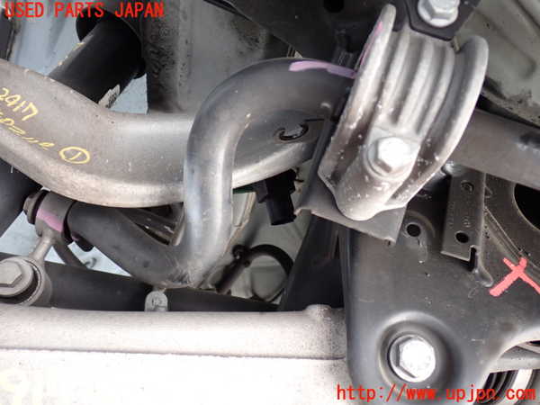 2UPJ-29175445]ポルシェ・マカン ターボ(95BCTL)リアスタビライザー 中古_m0003.jpg