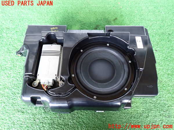 2UPJ-29176530]ポルシェ・マカン ターボ(95BCTL)ウーハー 中古_m0001.jpg