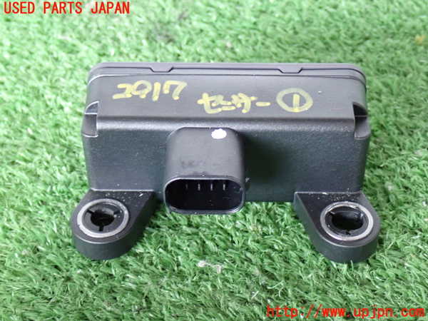 2UPJ-29176381]ポルシェ・マカン ターボ(95BCTL)センサー1 中古_m0002.jpg