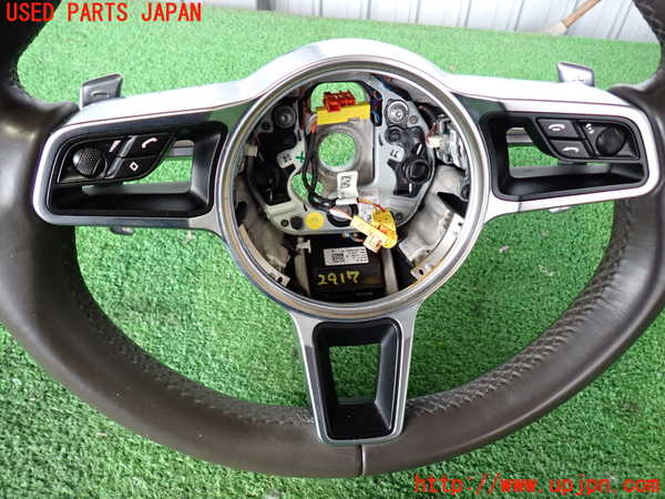 2UPJ-29177855]ポルシェ・マカン ターボ(95BCTL)ステアリングホイール 中古_m0002.jpg