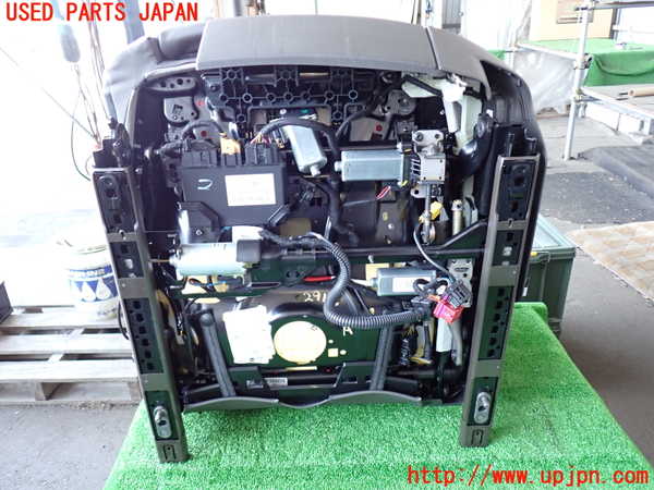 2UPJ-29177065]ポルシェ・マカン ターボ(95BCTL)助手席シート 中古_m0005.jpg