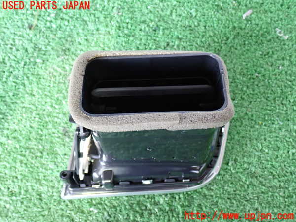 2UPJ-29177528]ポルシェ・マカン ターボ(95BCTL)エアコン吹き出し口3 (左) 中古_m0003.jpg