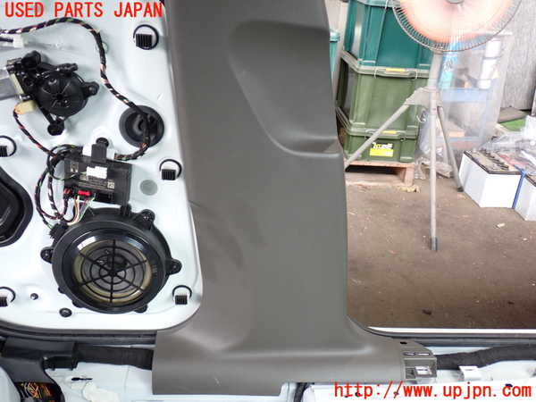 2UPJ-29177670]ポルシェ・マカン ターボ(95BCTL)左センターピラートリム 中古_m0003.jpg