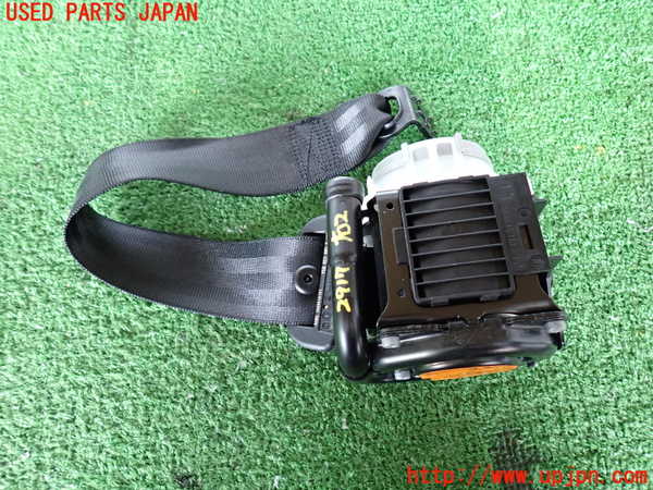 2UPJ-29177155]ポルシェ・マカン ターボ(95BCTL)右2列目シートベルト 中古_m0001.jpg