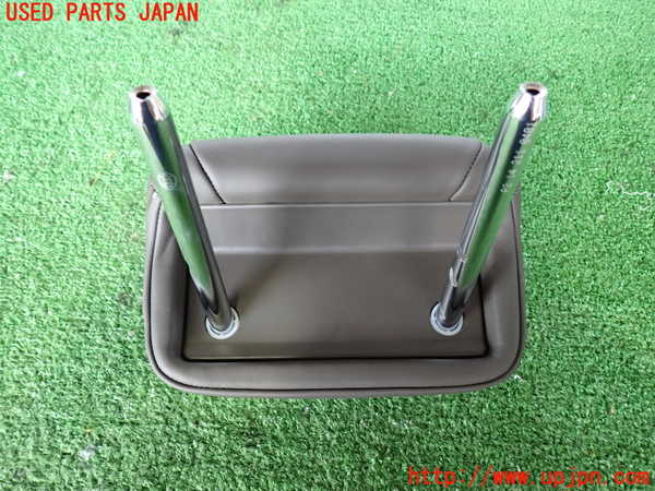 2UPJ-29177130]ポルシェ・マカン ターボ(95BCTL)真中2列目ヘッドレスト 中古_m0002.jpg