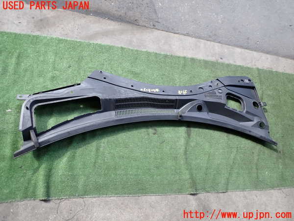 2UPJ-29181190]マセラティ・ギブリ(MG30C)カウルトップ 中古_m0004.jpg