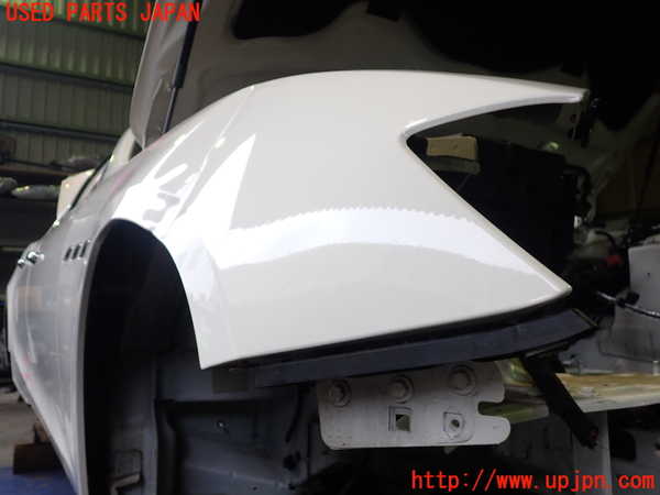 2UPJ-29181080]マセラティ・ギブリ(MG30C)右前フェンダー ジャンク品 中古_m0003.jpg