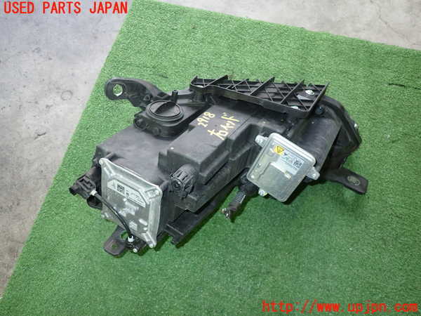 2UPJ-29181130]マセラティ・ギブリ(MG30C)右ヘッドライト HID 中古_m0002.jpg