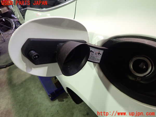 2UPJ-29181690]マセラティ・ギブリ(MG30C)フューエルリッド 中古_m0002.jpg