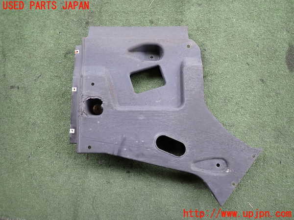 2UPJ-29181721]マセラティ・ギブリ(MG30C)アンダーカバー1 中古_m0001.jpg