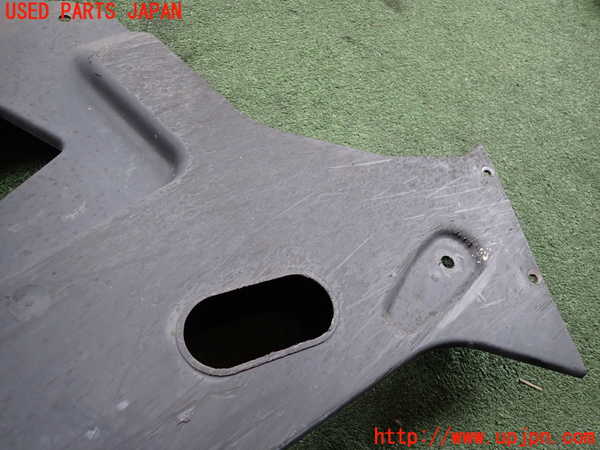 2UPJ-29181721]マセラティ・ギブリ(MG30C)アンダーカバー1 中古_m0003.jpg