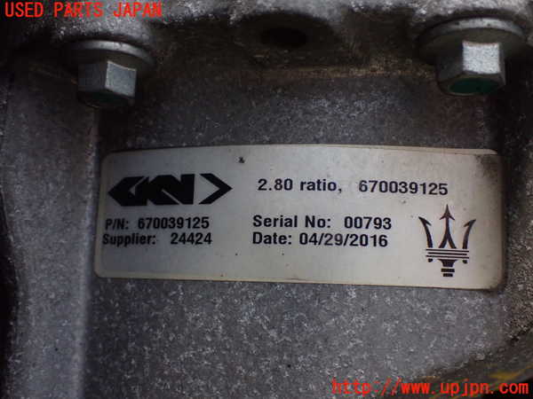 2UPJ-29184355]マセラティ・ギブリ(MG30C)リアデフ 中古_m0004.jpg
