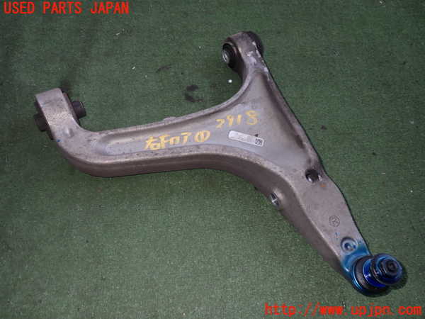 2UPJ-29185176]マセラティ・ギブリ(MG30C)右フロントロアアーム1 中古_m0001.jpg