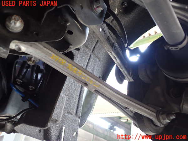 2UPJ-29185325]マセラティ・ギブリ(MG30C)右リアテンションロッド 中古_m0001.jpg