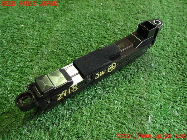 2UPJ-29186309]マセラティ・ギブリ(MG30C)スイッチ4 (横滑り防止OFF 走行モード ICE SPORT等) 中古_m0002.jpg