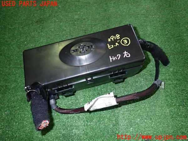 2UPJ-29186743]マセラティ・ギブリ(MG30C)ヒューズボックス3 中古_m0003.jpg