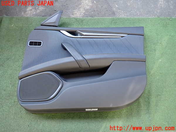2UPJ-29181234]マセラティ・ギブリ(MG30C)右前ドア内張り 中古_m0001.jpg