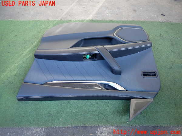 2UPJ-29181234]マセラティ・ギブリ(MG30C)右前ドア内張り 中古_m0002.jpg
