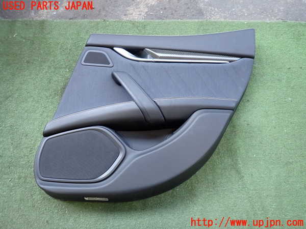 2UPJ-29181294]マセラティ・ギブリ(MG30C)右後ドア内張り 中古_m0001.jpg