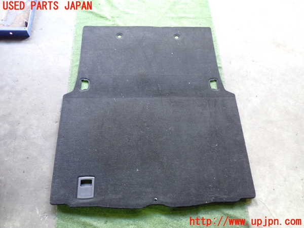 2UPJ-29187771]マセラティ・ギブリ(MG30C)ラゲッジトレイ1 中古_m0001.jpg