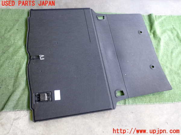 2UPJ-29187771]マセラティ・ギブリ(MG30C)ラゲッジトレイ1 中古_m0003.jpg
