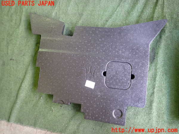 2UPJ-29187773]マセラティ・ギブリ(MG30C)ラゲッジトレイ3 中古_m0003.jpg
