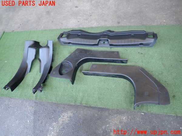 2UPJ-29187740]マセラティ・ギブリ(MG30C)スカッフプレート ジャンク品 中古_m0002.jpg