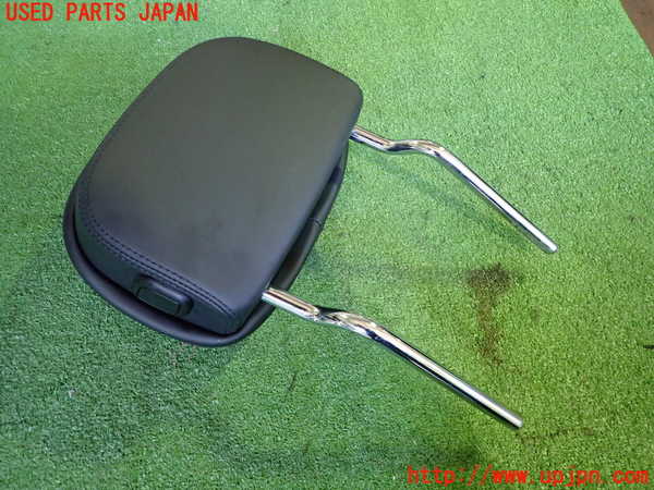 2UPJ-29187040]マセラティ・ギブリ(MG30C)運転席ヘッドレスト ジャンク品 中古_m0002.jpg