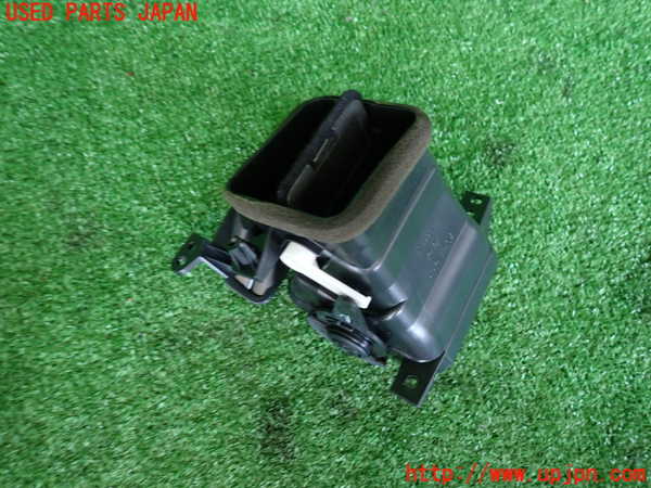 2UPJ-29197527]シビック タイプR(EP3)エアコン吹き出し口2 (右) 中古_m0002.jpg