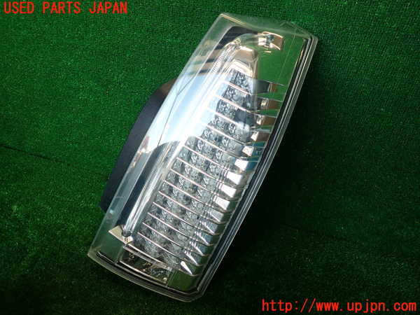 2UPJ-29201530]キャデラック・CTS スポーツセダン(X322B)右テールランプ (左ハンドル) 中古_m0001.jpg