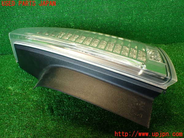 2UPJ-29201530]キャデラック・CTS スポーツセダン(X322B)右テールランプ (左ハンドル) 中古_m0003.jpg