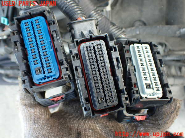 2UPJ-29202010]キャデラック・CTS スポーツセダン(X322B)エンジン 2H (左ハンドル) 中古_m0003.jpg