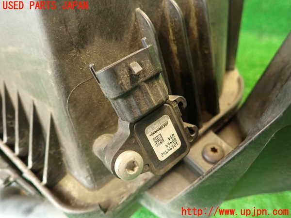 2UPJ-29202560]キャデラック・CTS スポーツセダン(X322B)エアクリーナーボックス (左ハンドル) 中古_m0005.jpg